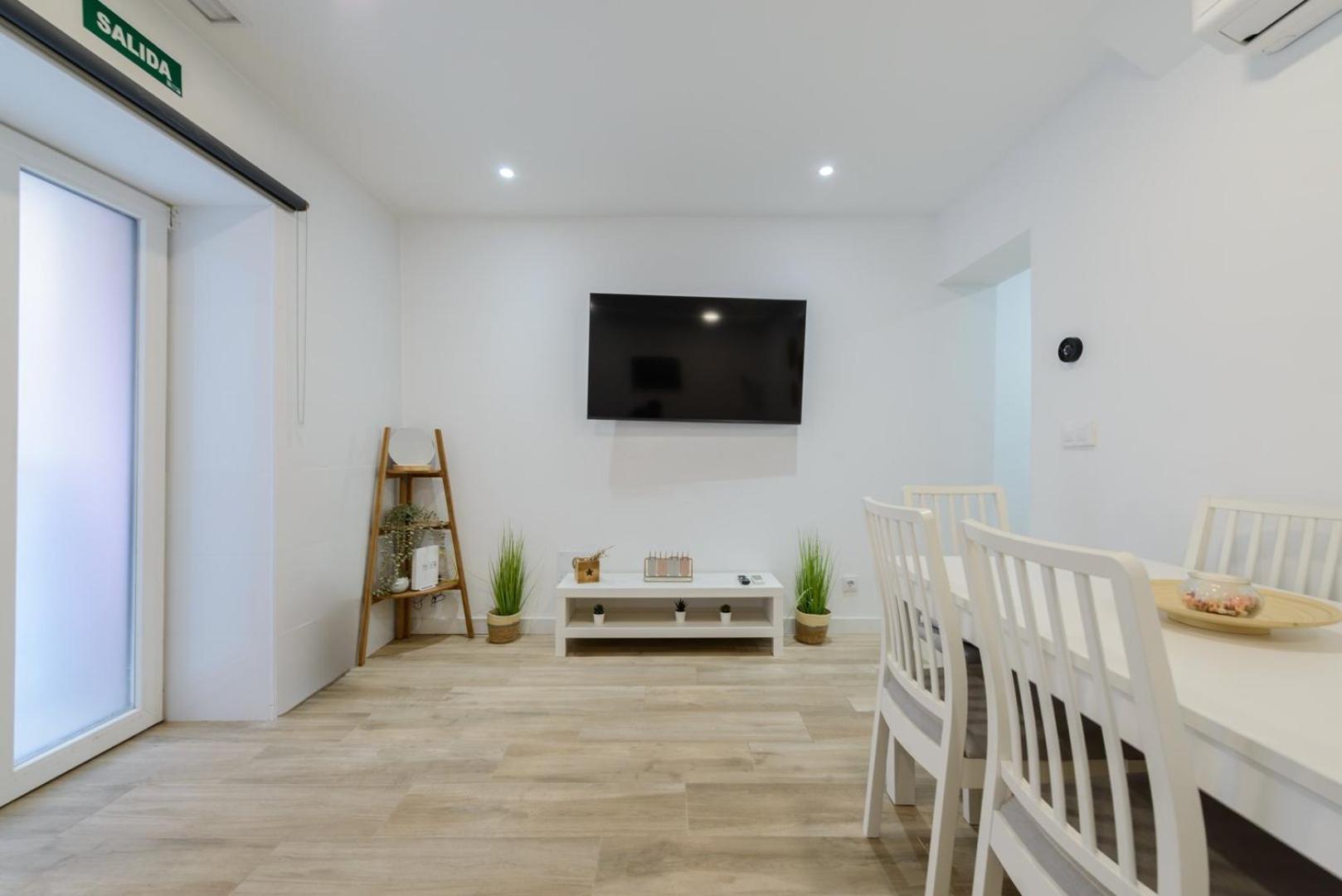 Guestready - Lindo Estudio Cerca Puerta De Toledo Madrid Eksteriør billede